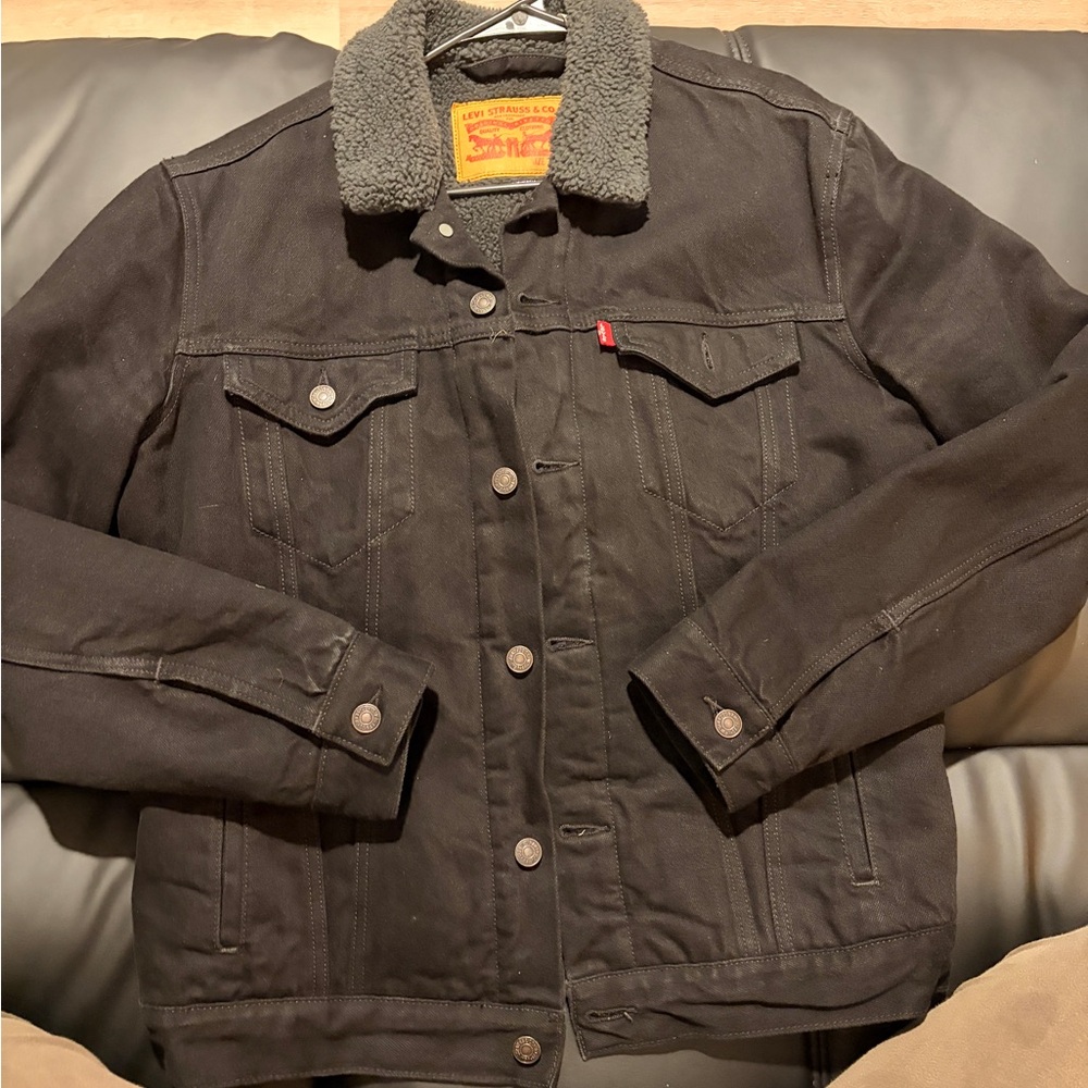 Levi's Black Jacket with Sherpa Collar